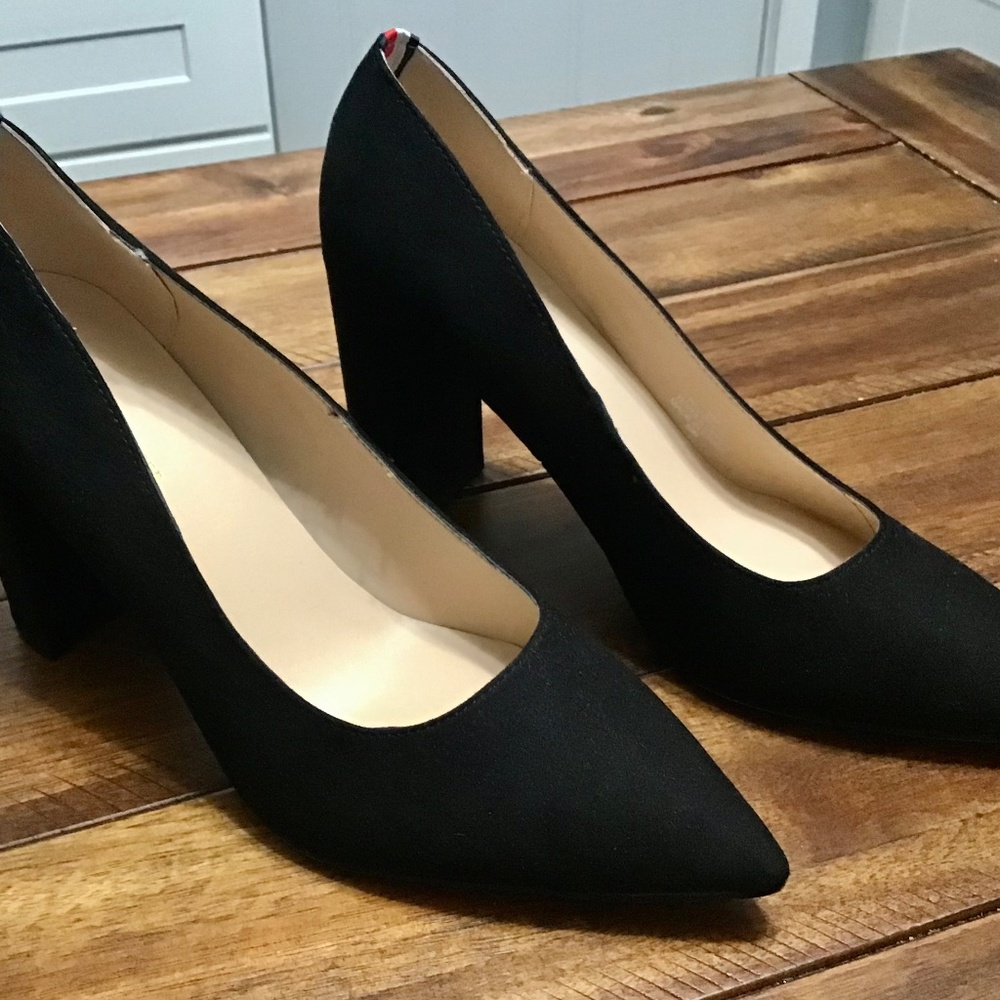 Tommy Hilfiger Abilene~Black~Size 9